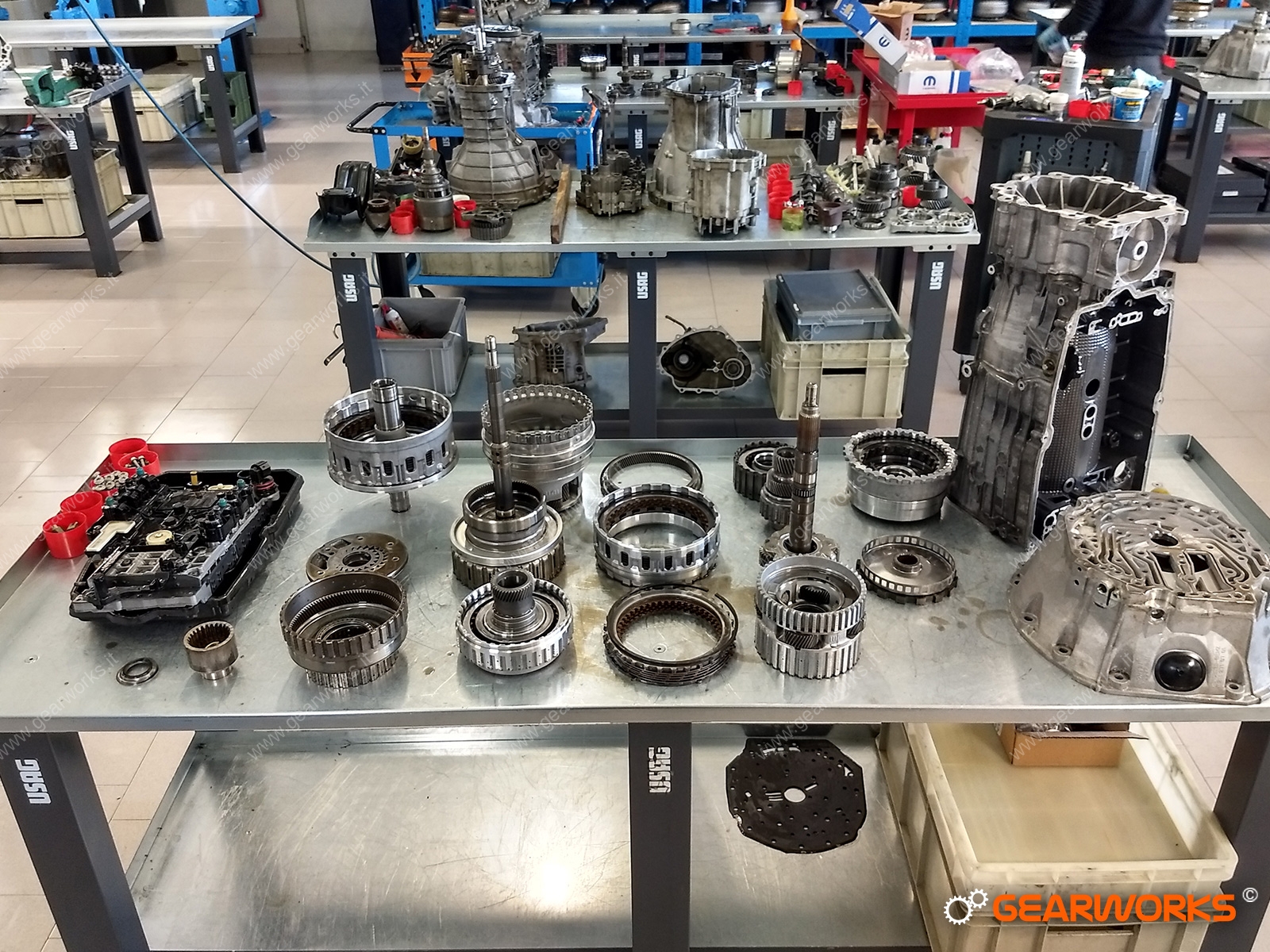 cambio, automatico, 7g, tronic, 7gtronic, mercedes, 4WD, posteriore, gearworks, gear, works, problema, pompa, convertitore, 7, marce, frizioni, strappa, meccatronica, centralina, valvole, colpi, acqua, radiatore, revisione, revisionato, garanzia, magazzino, 12 mesi, usato, rotto, riparazione, classe r, GL, ML